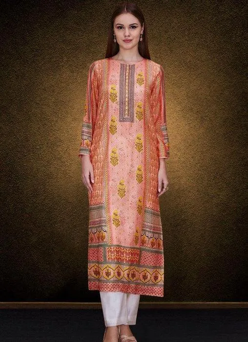 A Peach Elegant Printed Detailed Kurta