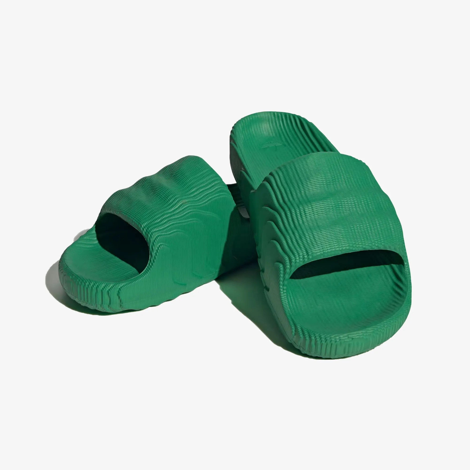 ADILETTE 22 SLIDES 'GREEN / CLOUD WHITE / GREEN'