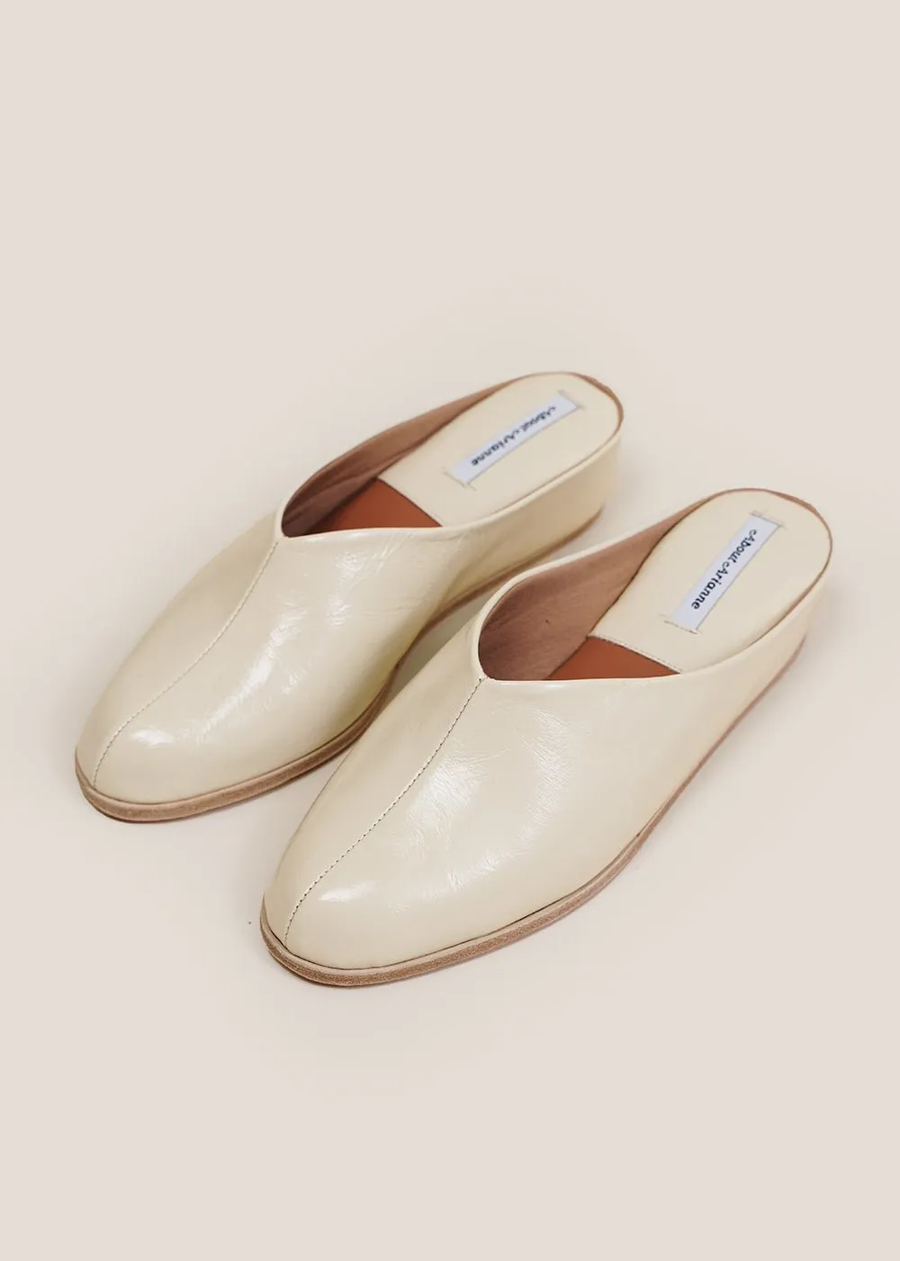 Bianco Bao Walk Mules