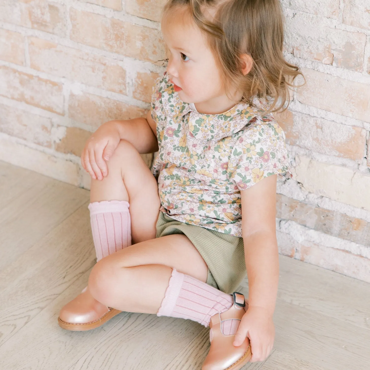 Blush Scalloped Knee High Sock