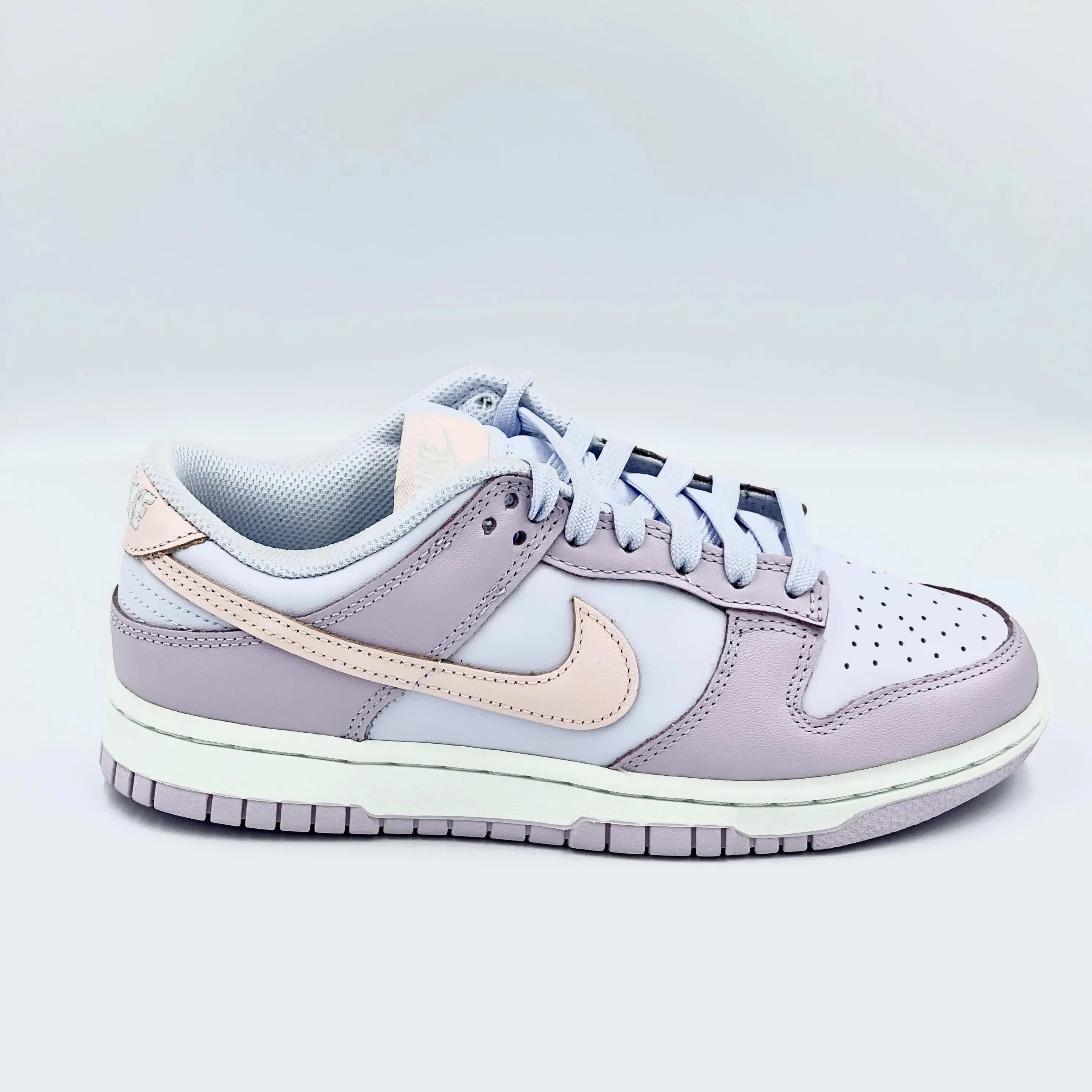 Nike Dunk Low Easter 2022