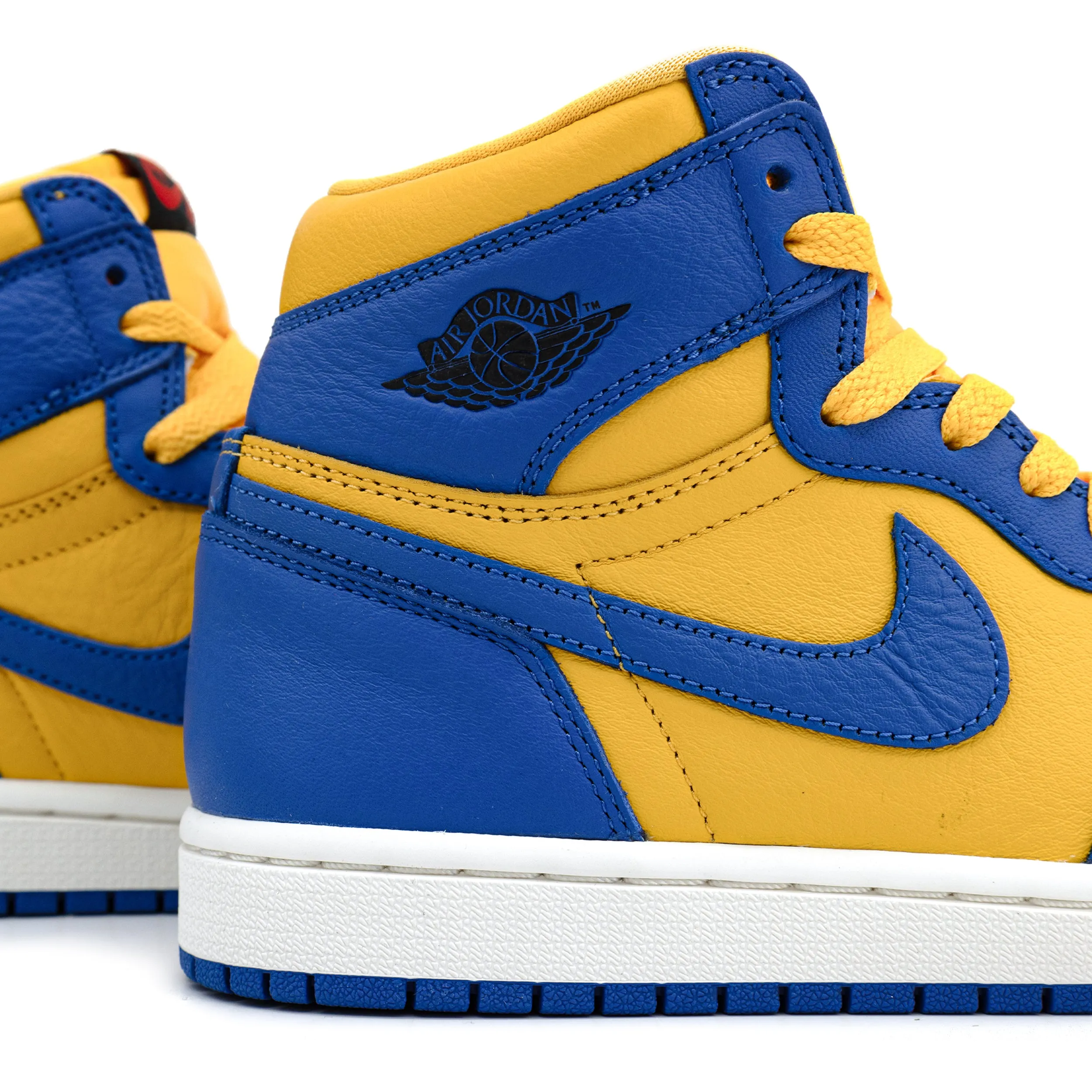 Nike Women's Air Jordan 1 Retro High OG "Reverse Laney" FD2596-700