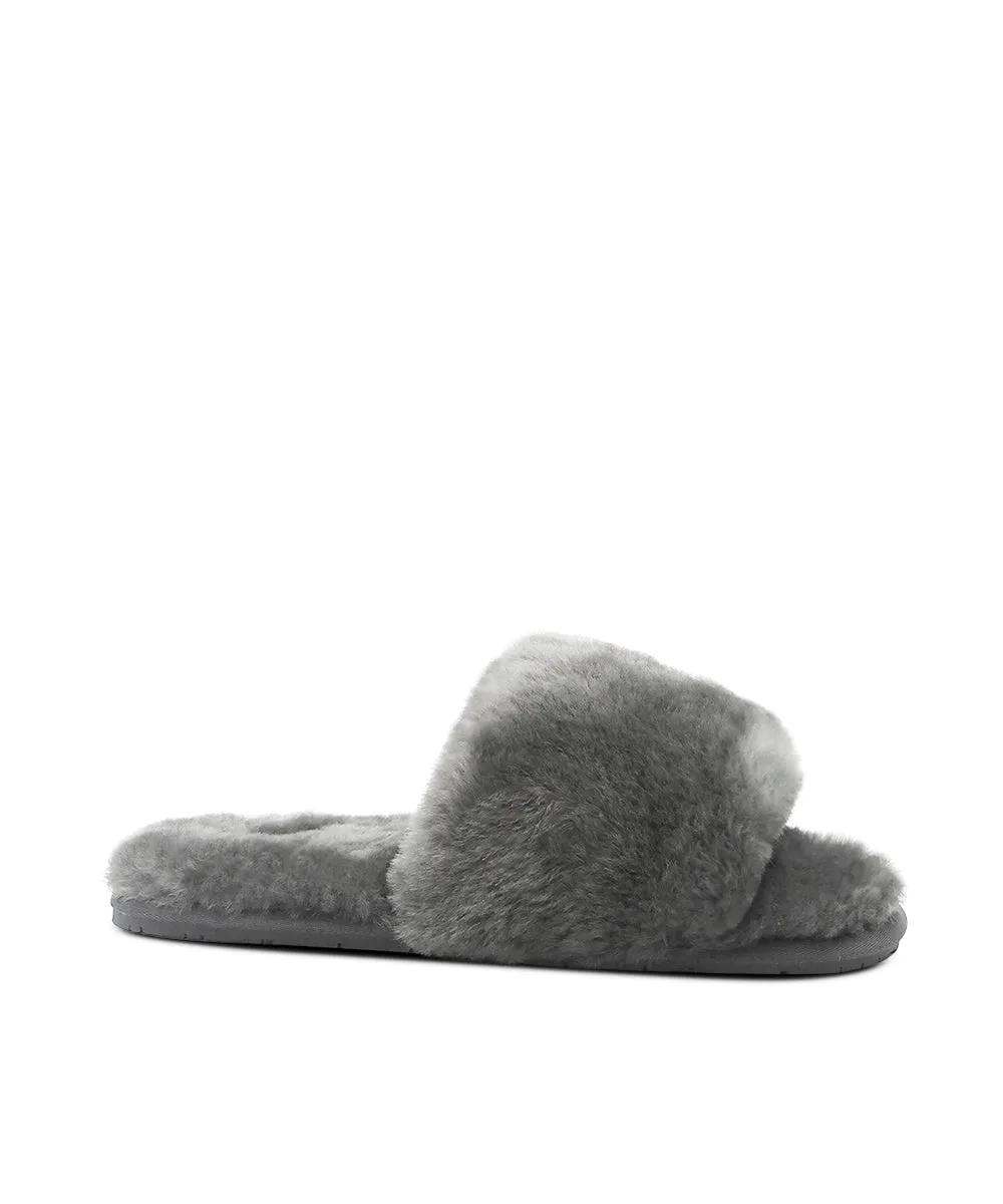 Women's UGG Fluffy Slipper